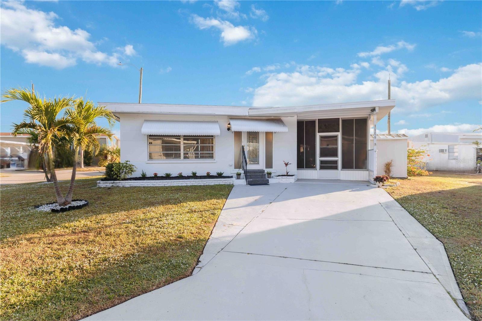 A4677239 Property Photo