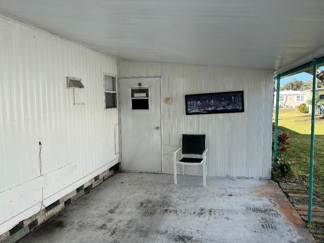 TB8461808 Property Photo