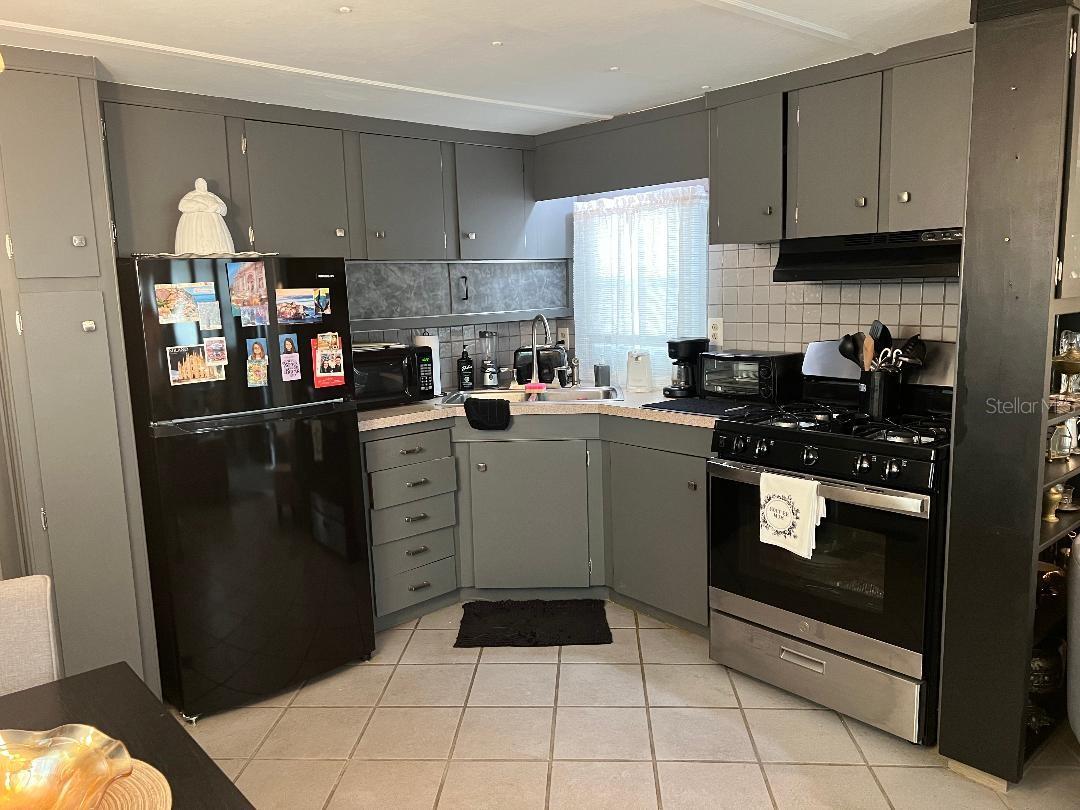 TB8461808 Property Photo