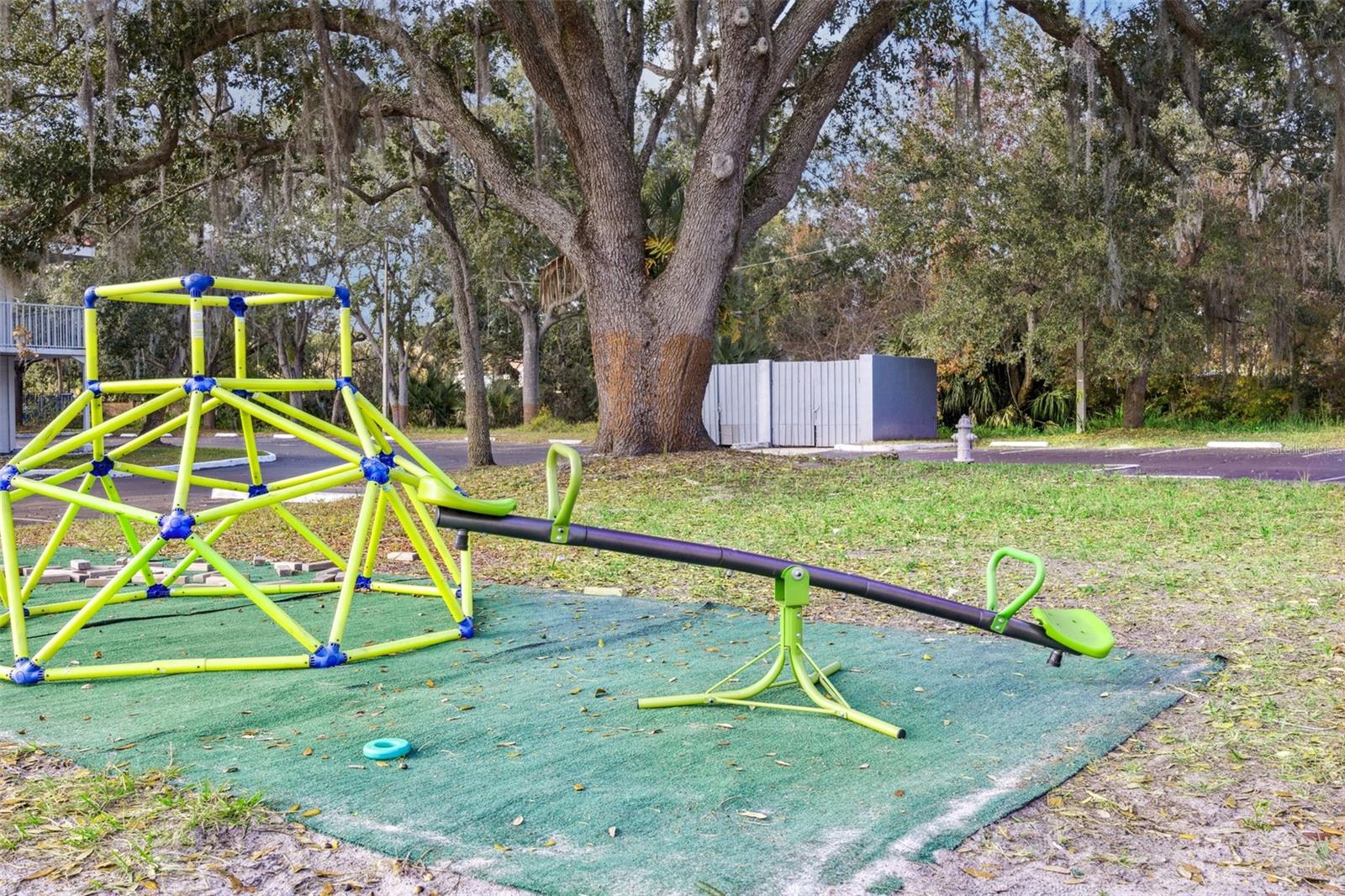 O6371733 Property Photo