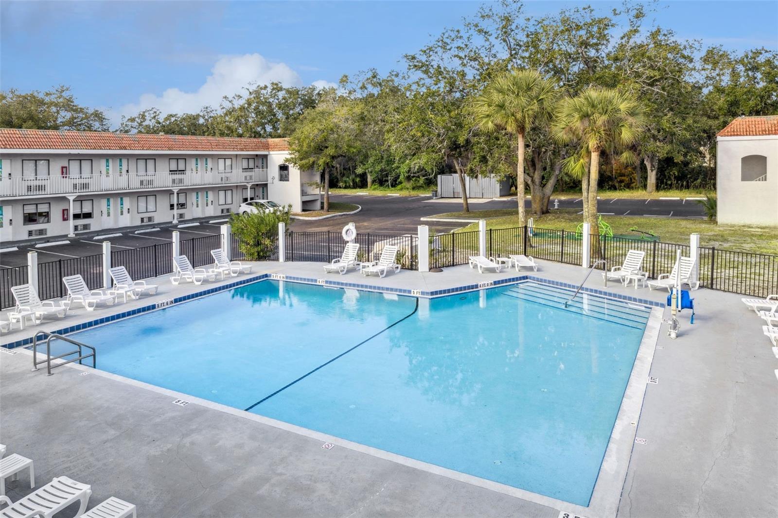 O6371733 Property Photo