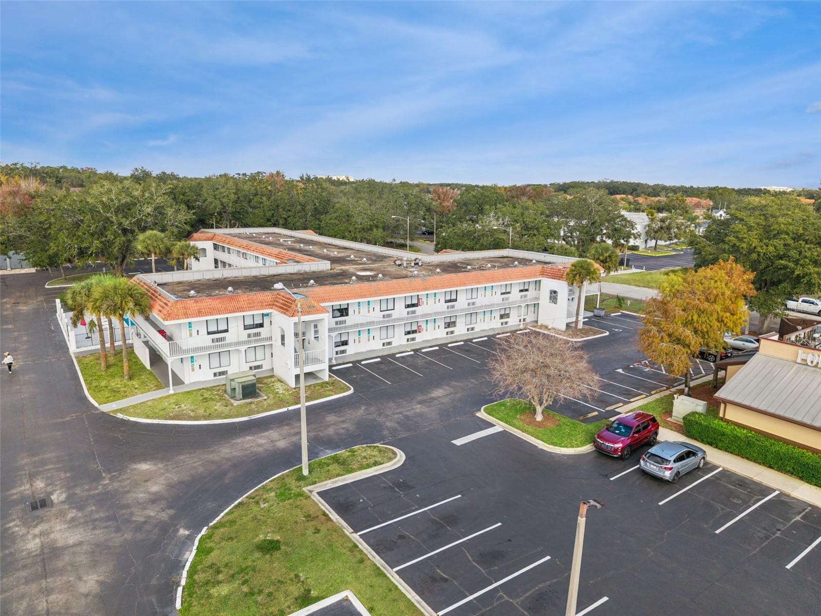 O6371733 Property Photo