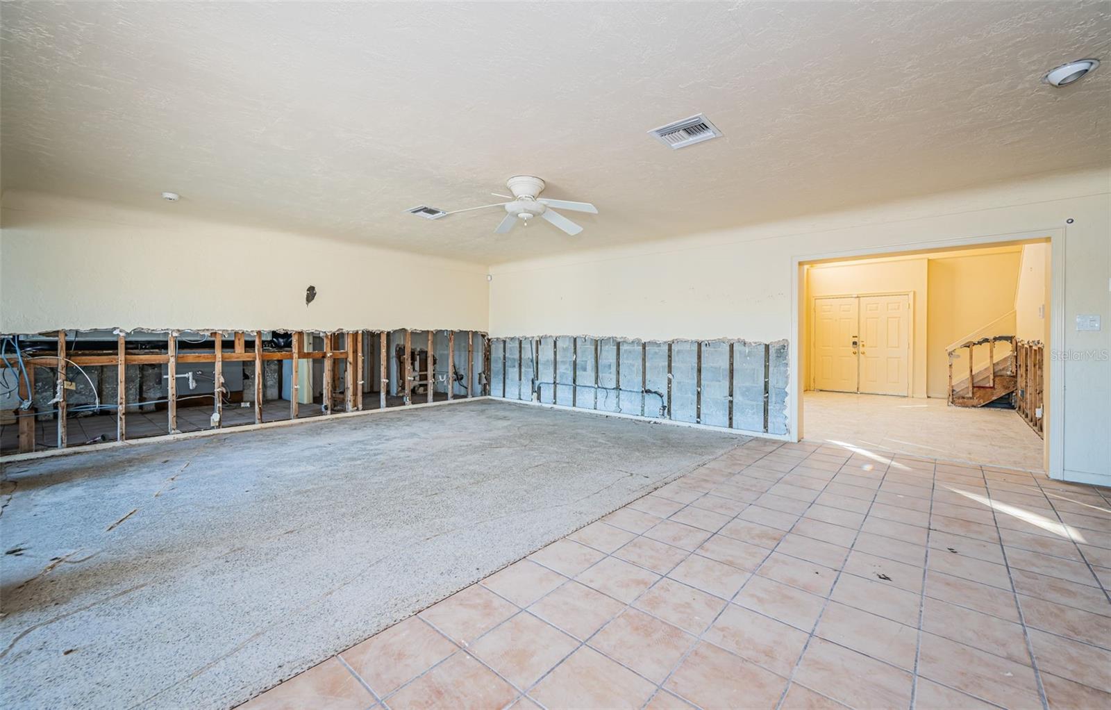 30 DOLPHIN DR, TREASURE ISLAND, FL, 33706