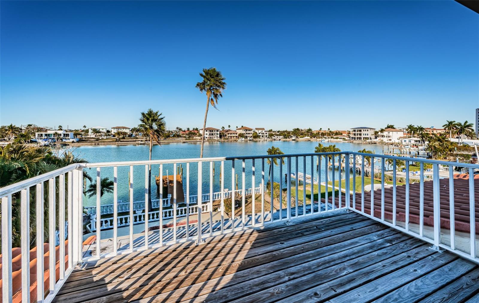 30 DOLPHIN DR, TREASURE ISLAND, FL, 33706