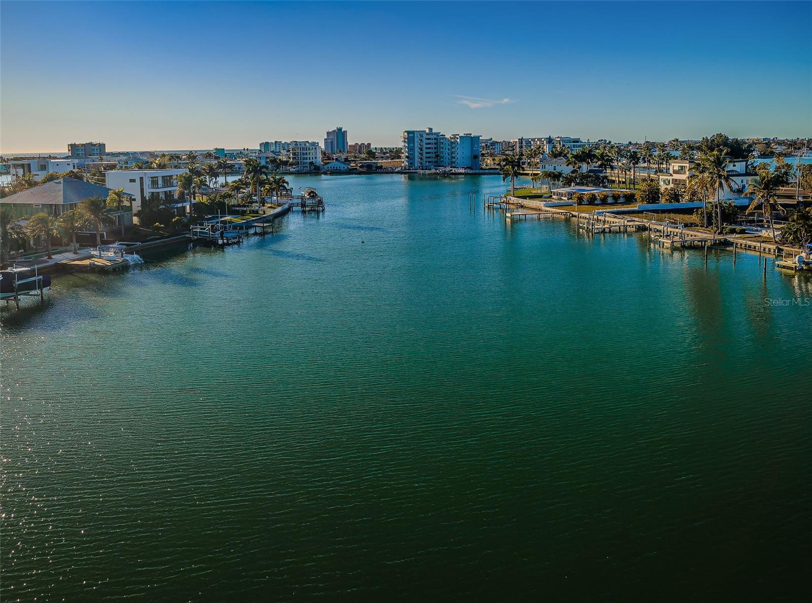 30 DOLPHIN DR, TREASURE ISLAND, FL, 33706