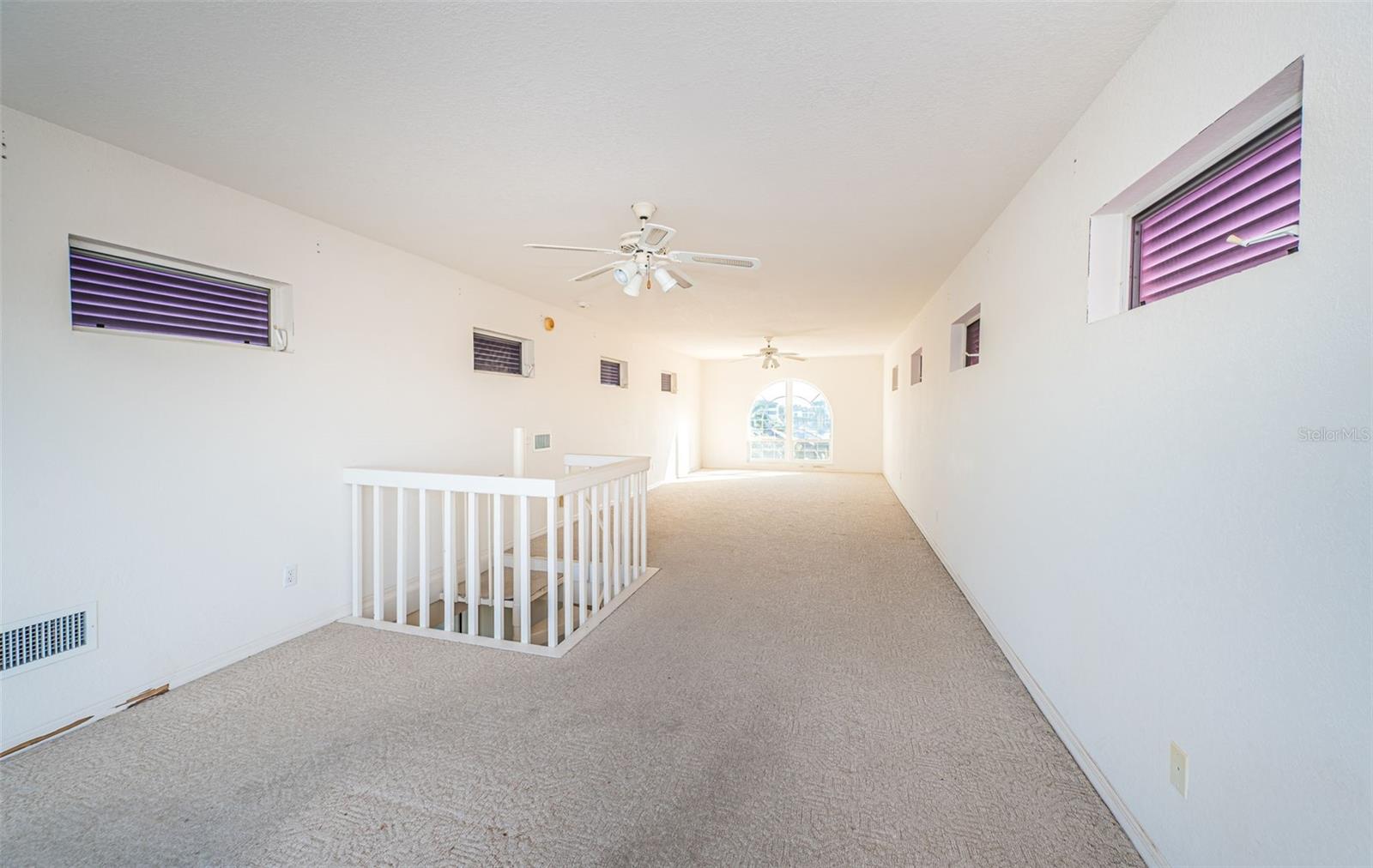 30 DOLPHIN DR, TREASURE ISLAND, FL, 33706