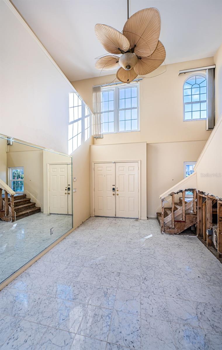 30 DOLPHIN DR, TREASURE ISLAND, FL, 33706