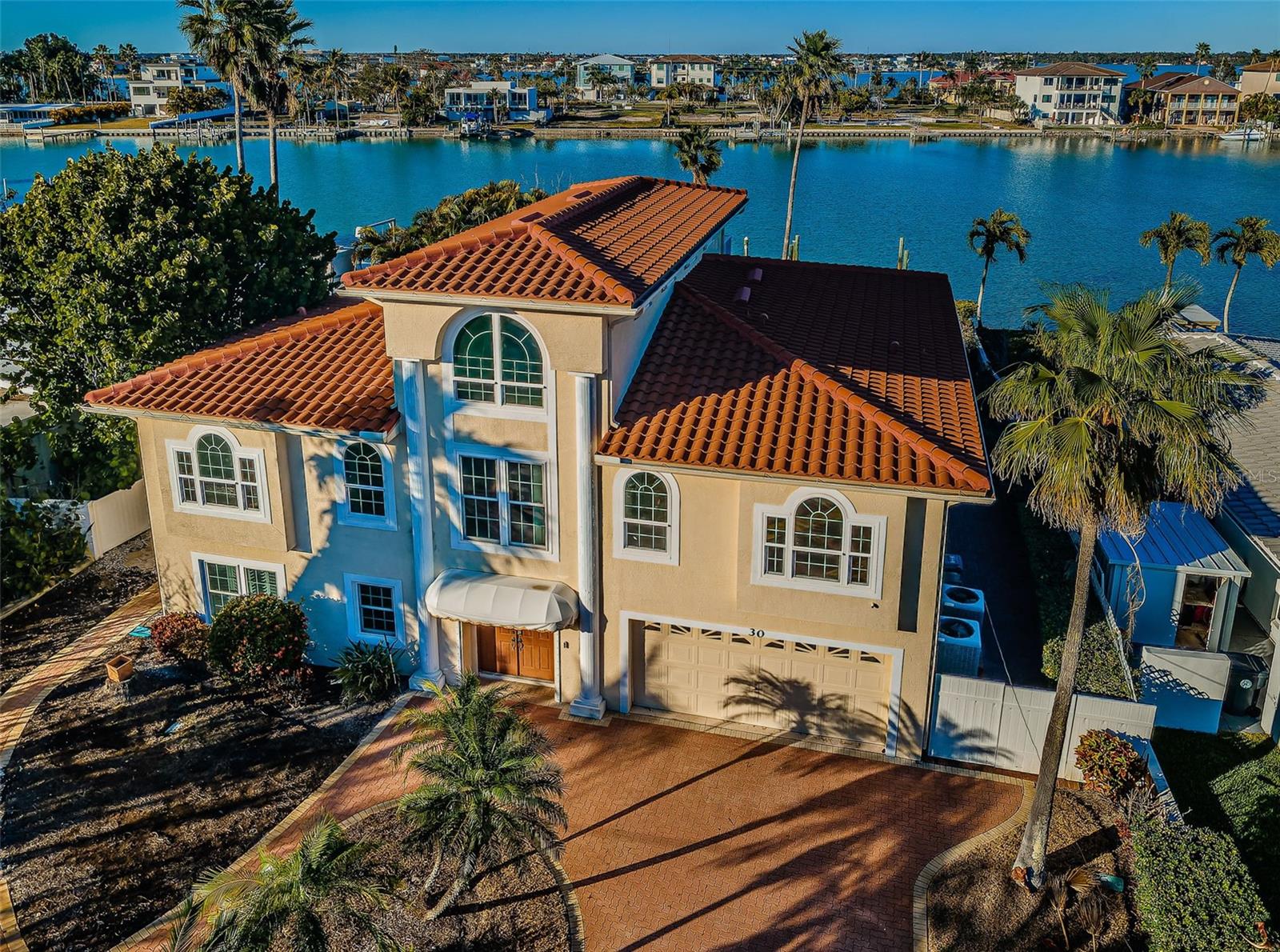 30 DOLPHIN DR, TREASURE ISLAND, FL, 33706