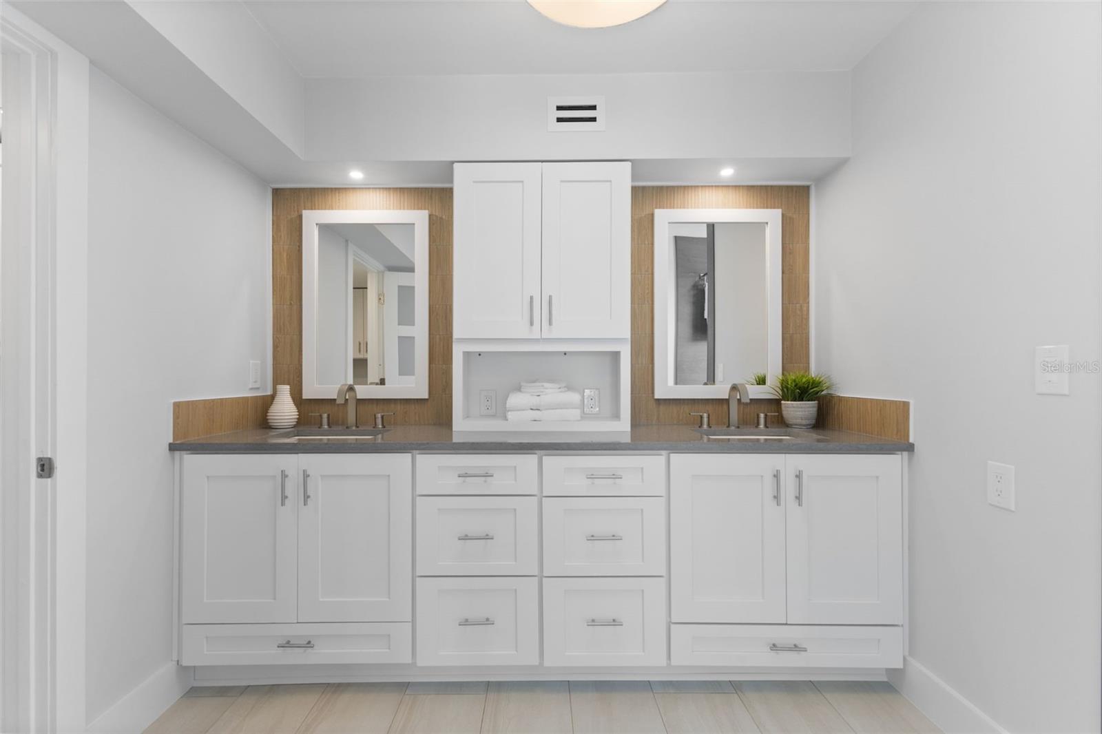 TB8461842 Property Photo