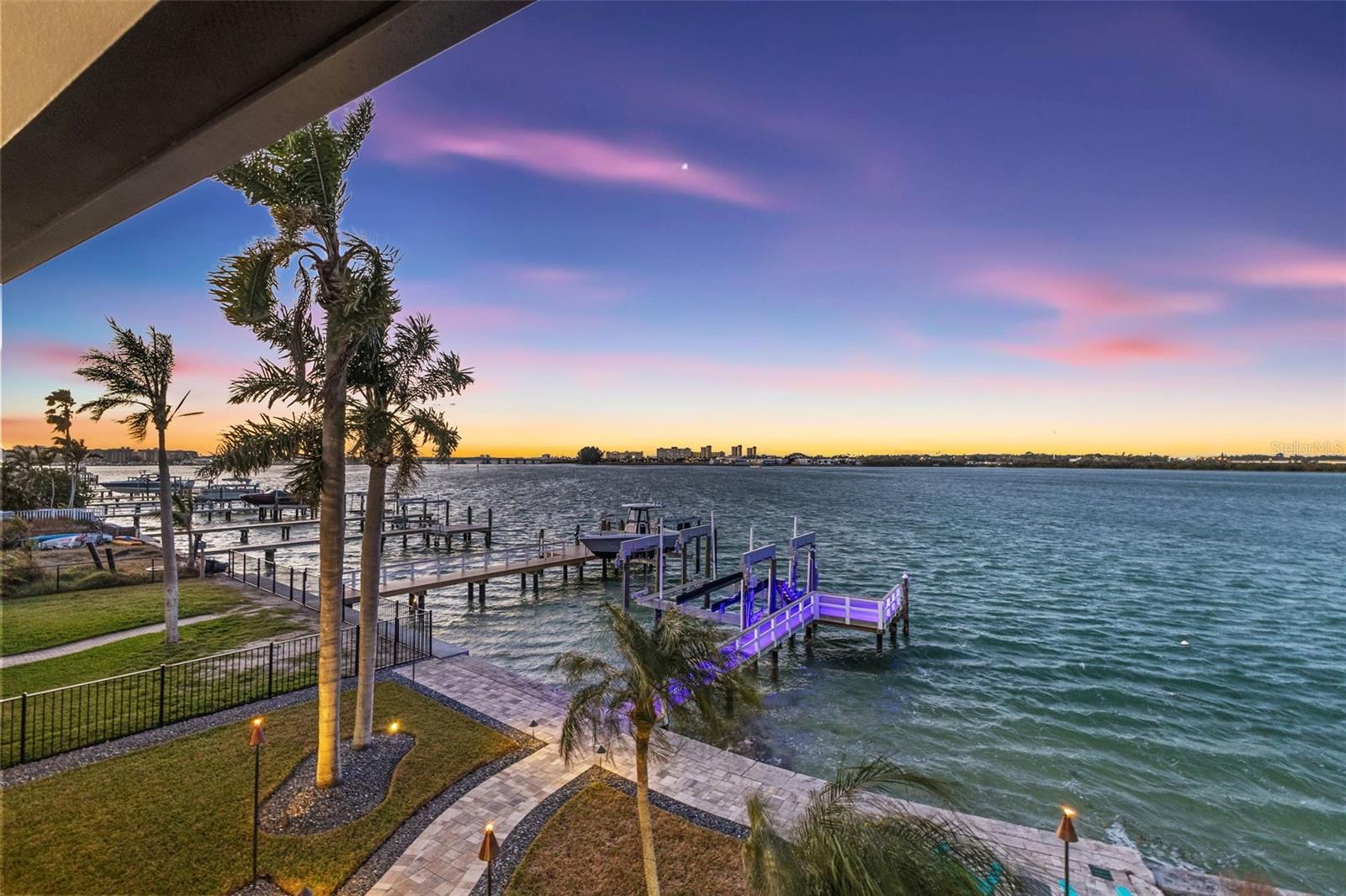 TB8461842 Property Photo