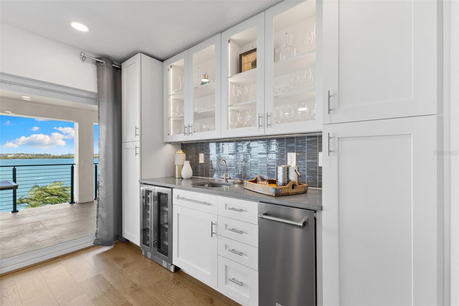 TB8461842 Property Photo