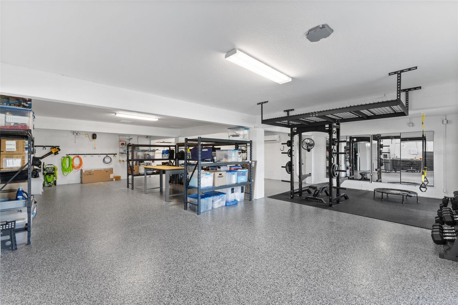 TB8461842 Property Photo