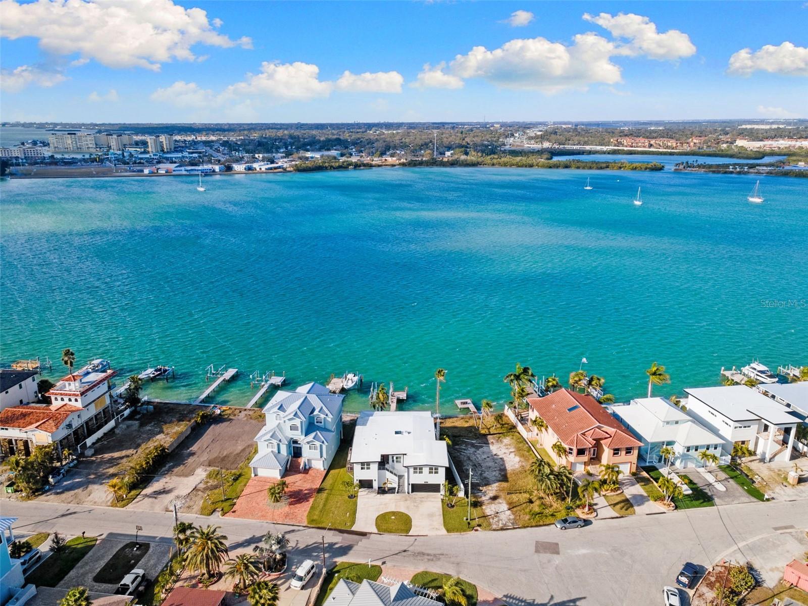 TB8461842 Property Photo