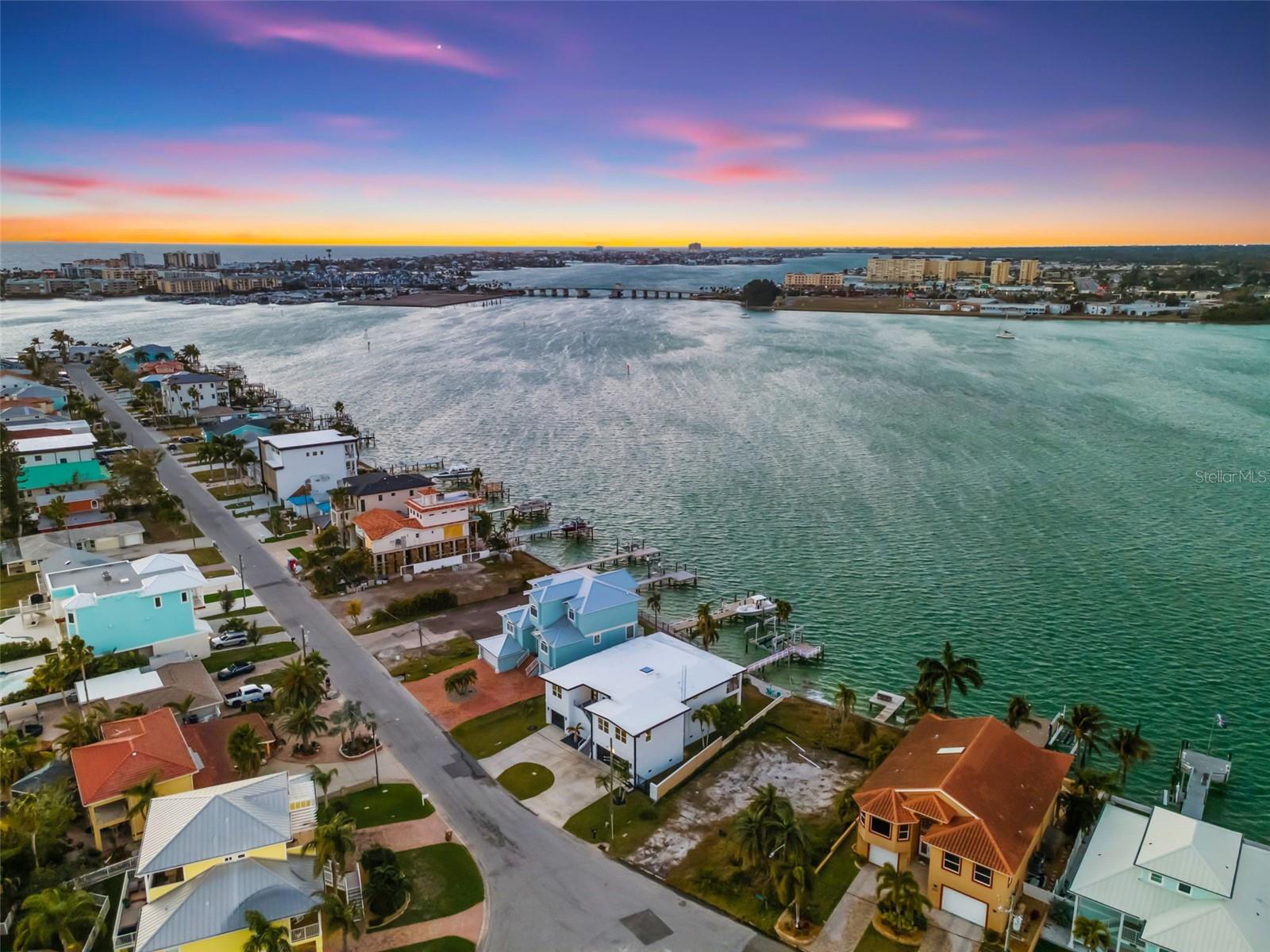 TB8461842 Property Photo