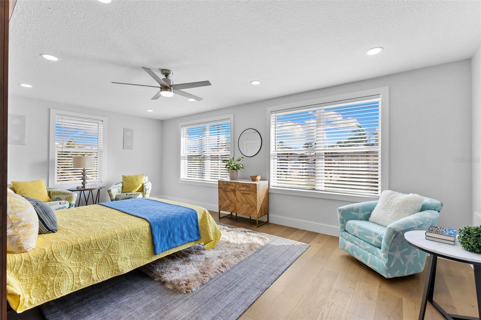 TB8461842 Property Photo