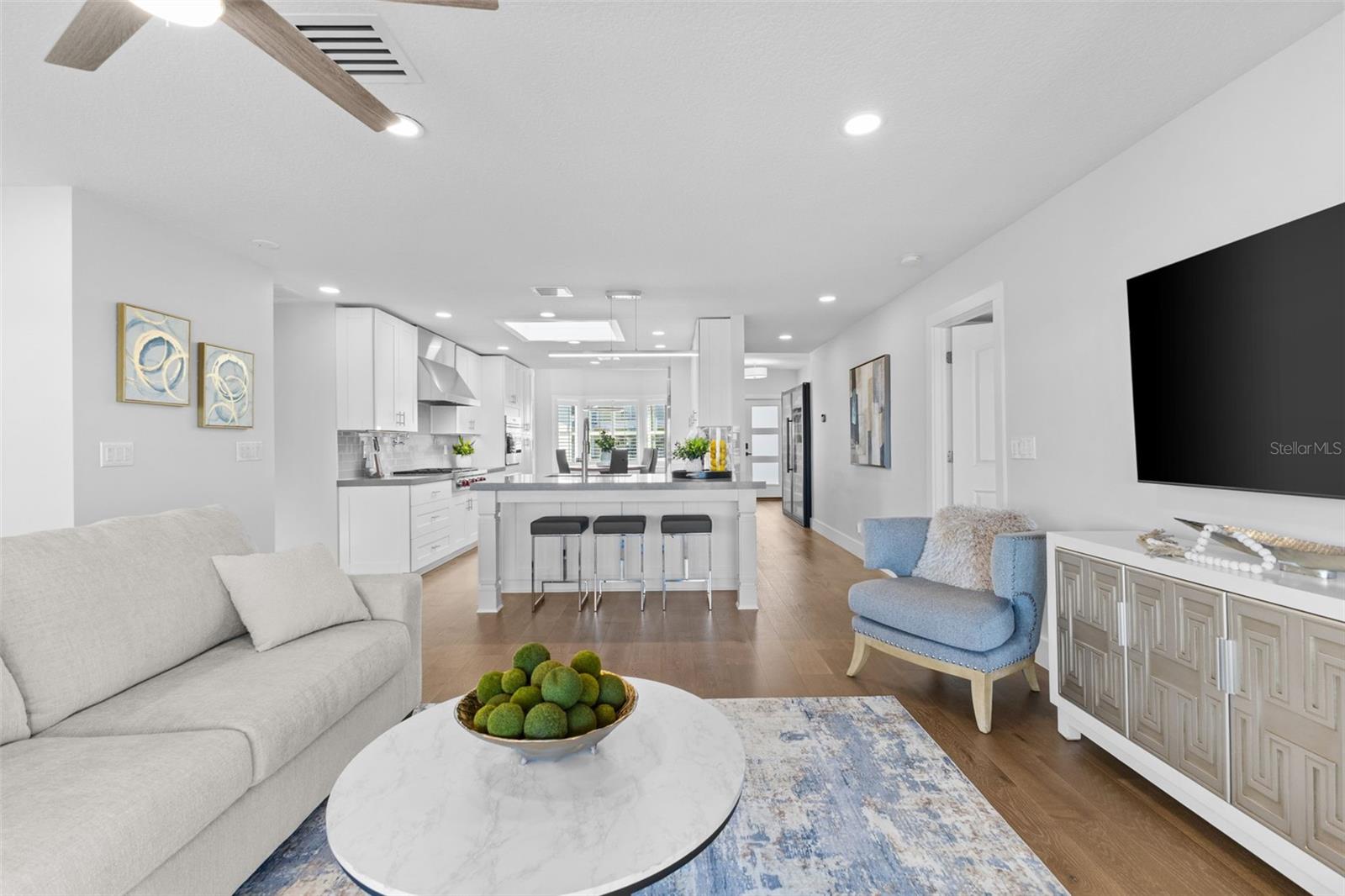 TB8461842 Property Photo