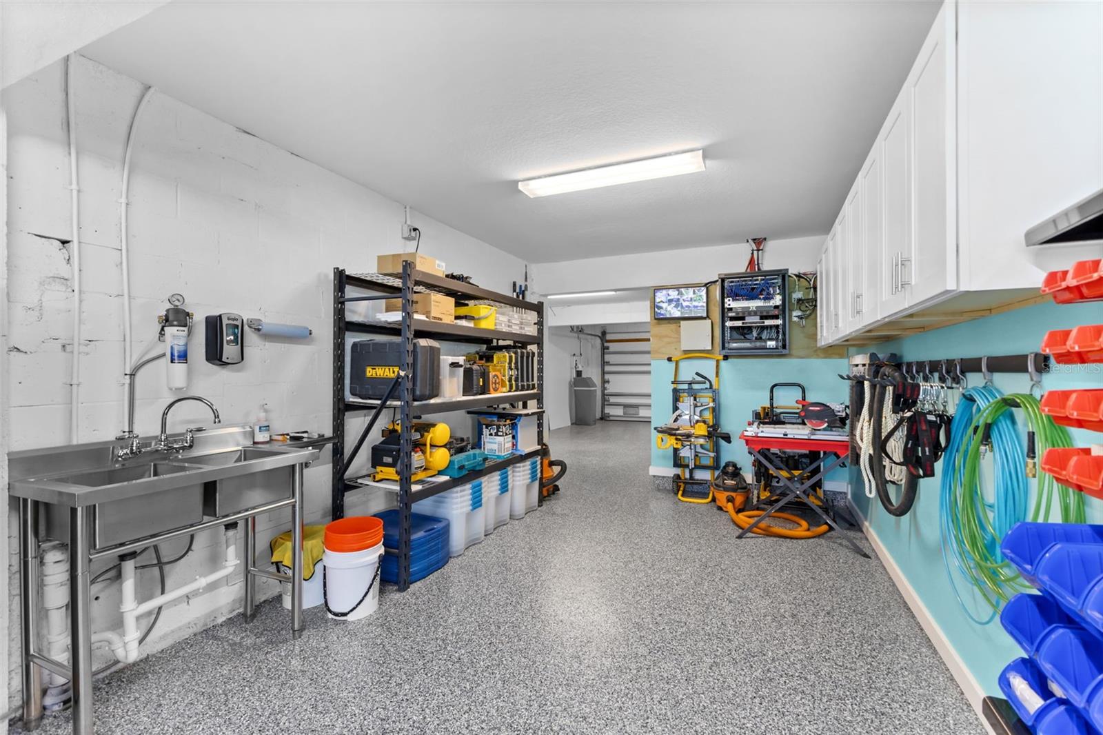 TB8461842 Property Photo