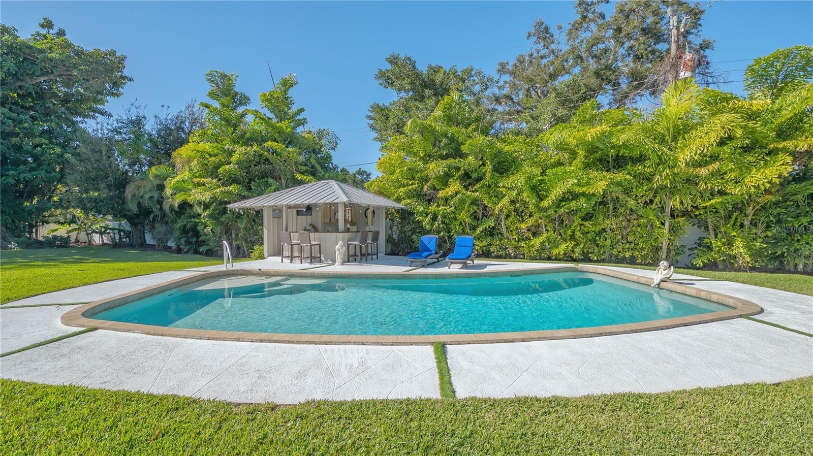 A4677263 Property Photo