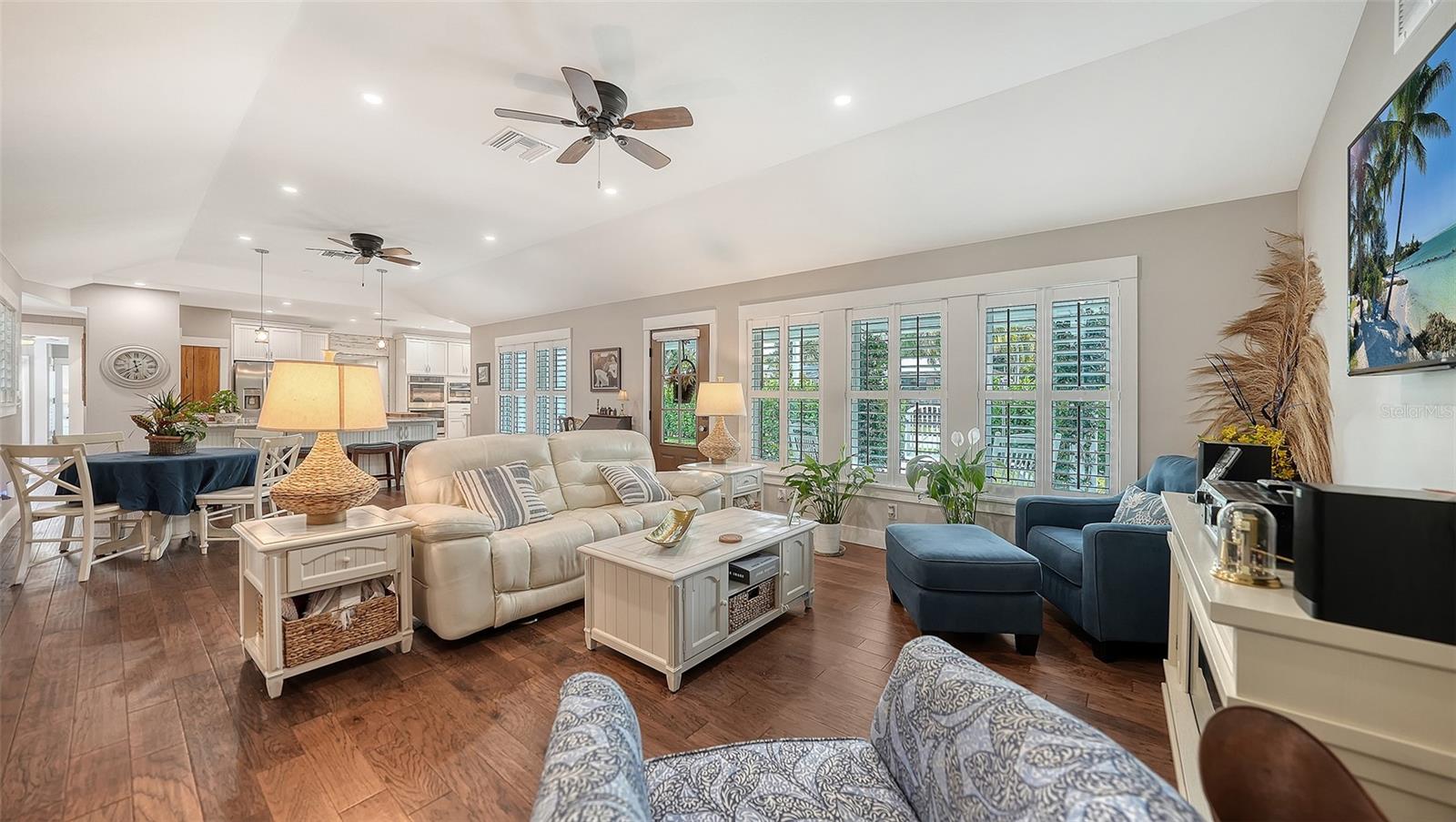 A4677263 Property Photo