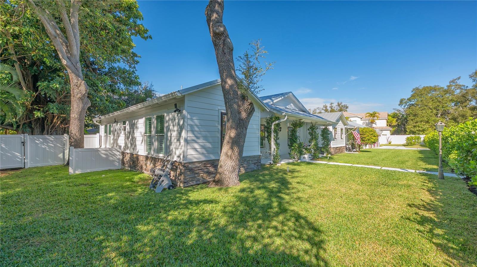 A4677263 Property Photo