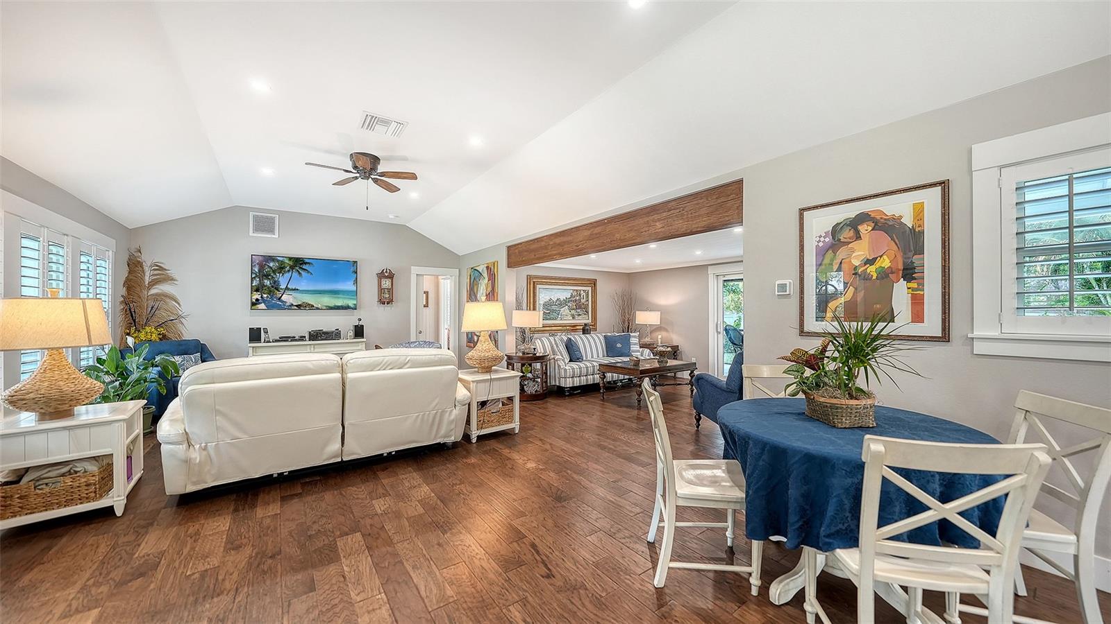 A4677263 Property Photo