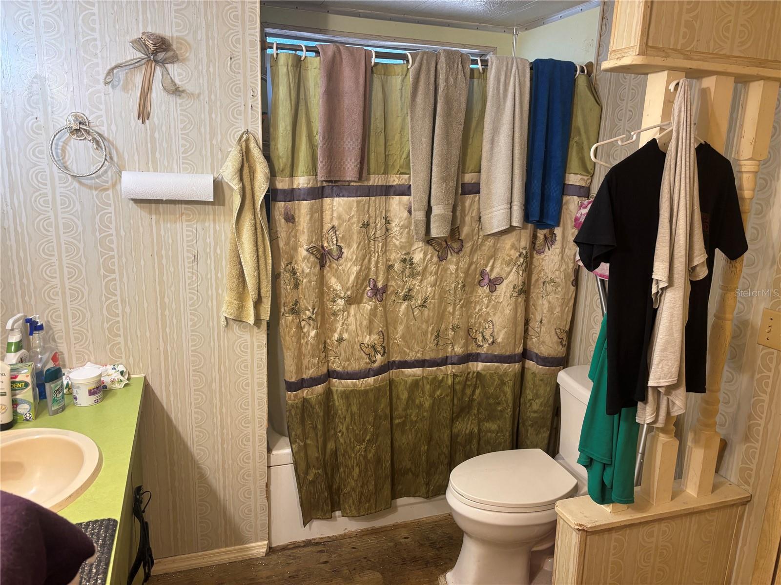 OM716181 Property Photo