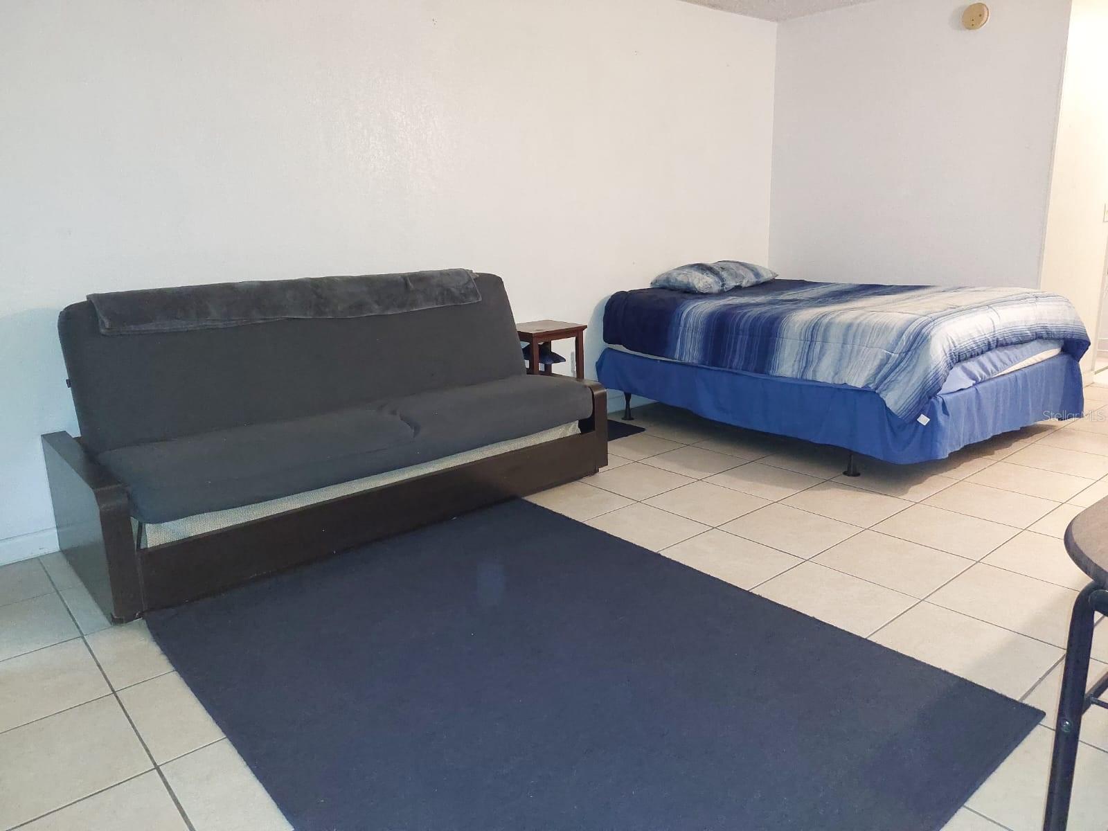 O6371792 Property Photo