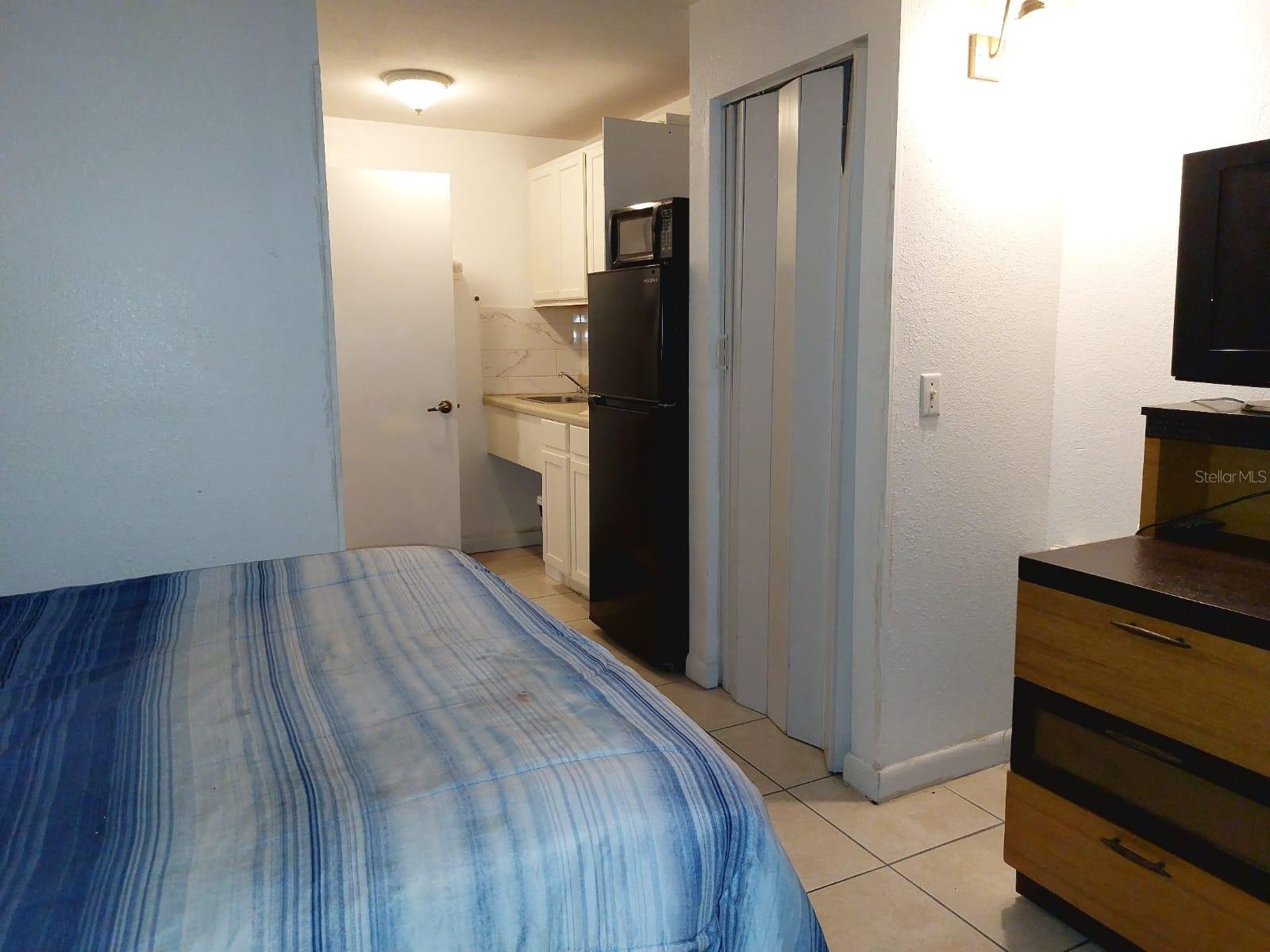 O6371792 Property Photo