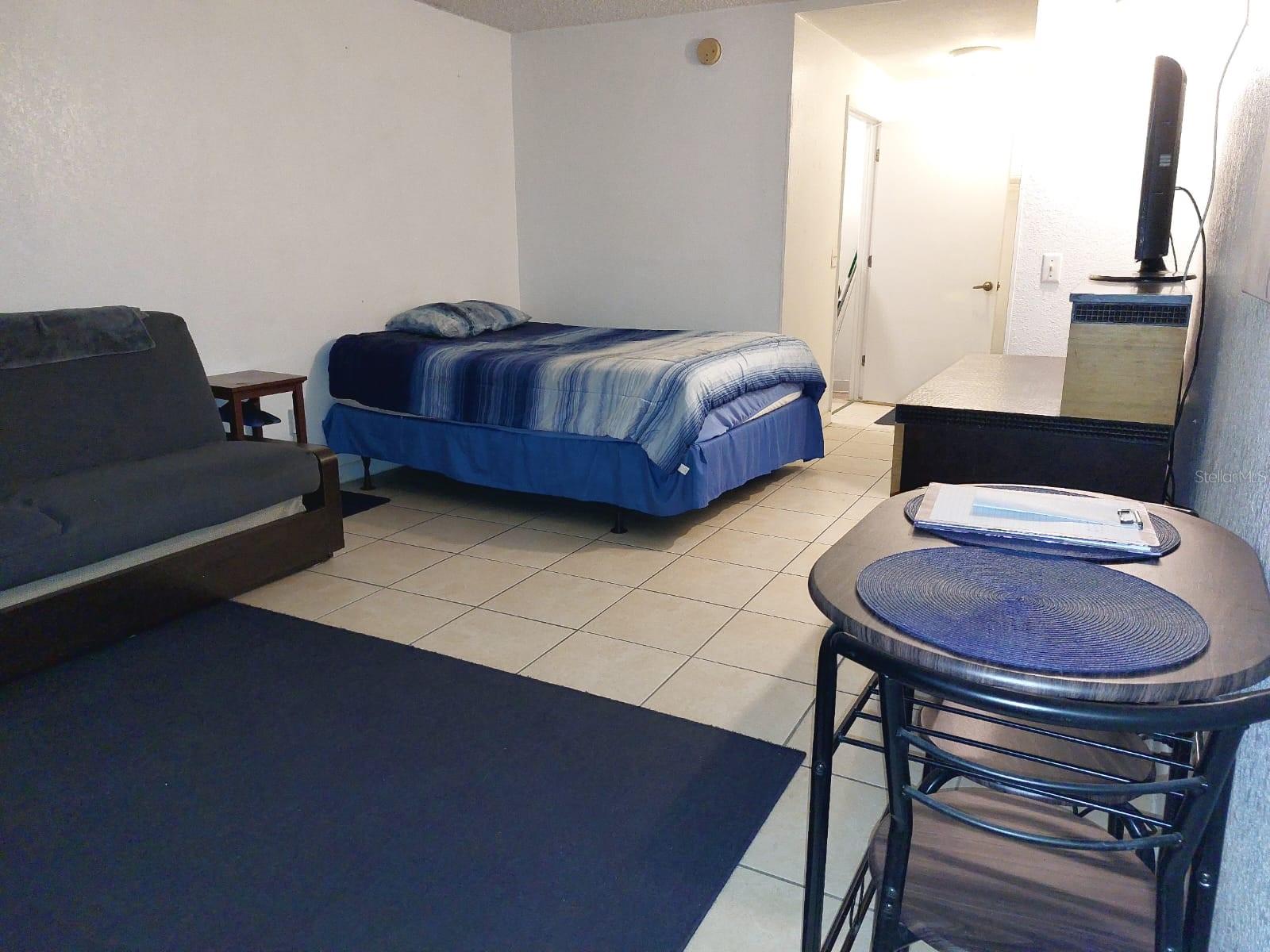 O6371792 Property Photo