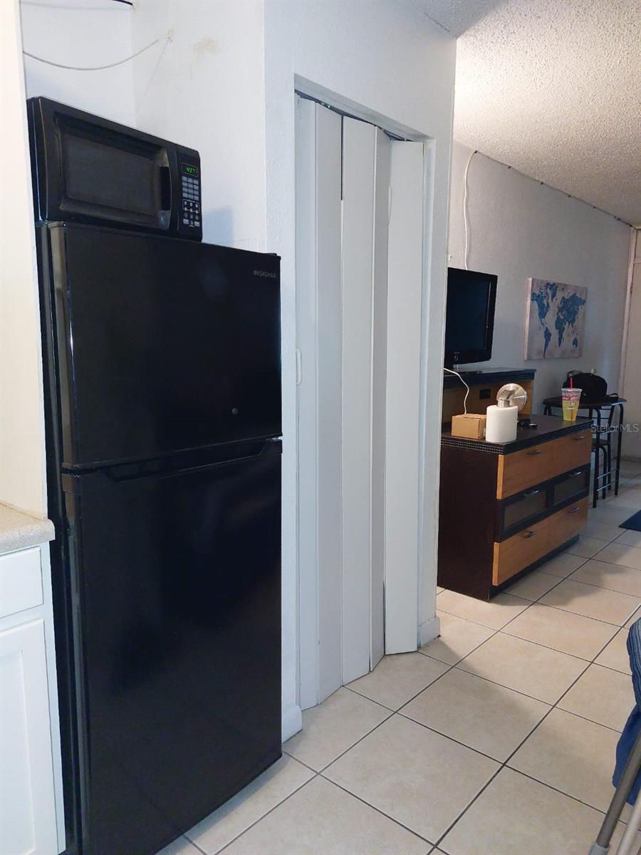 O6371792 Property Photo