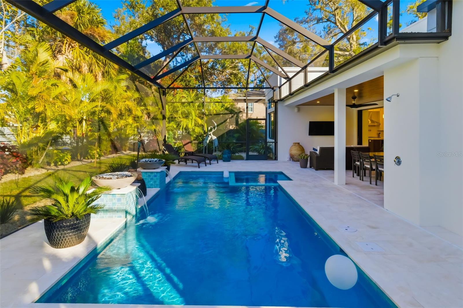 A4677284 Property Photo