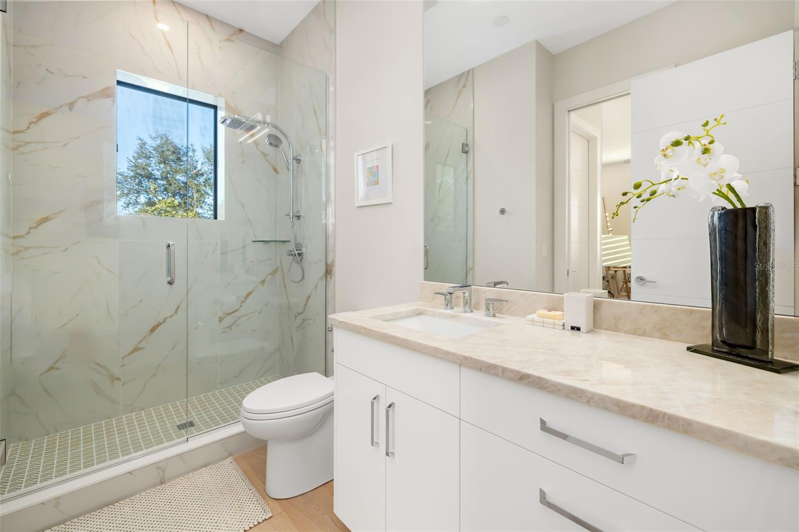 A4677284 Property Photo