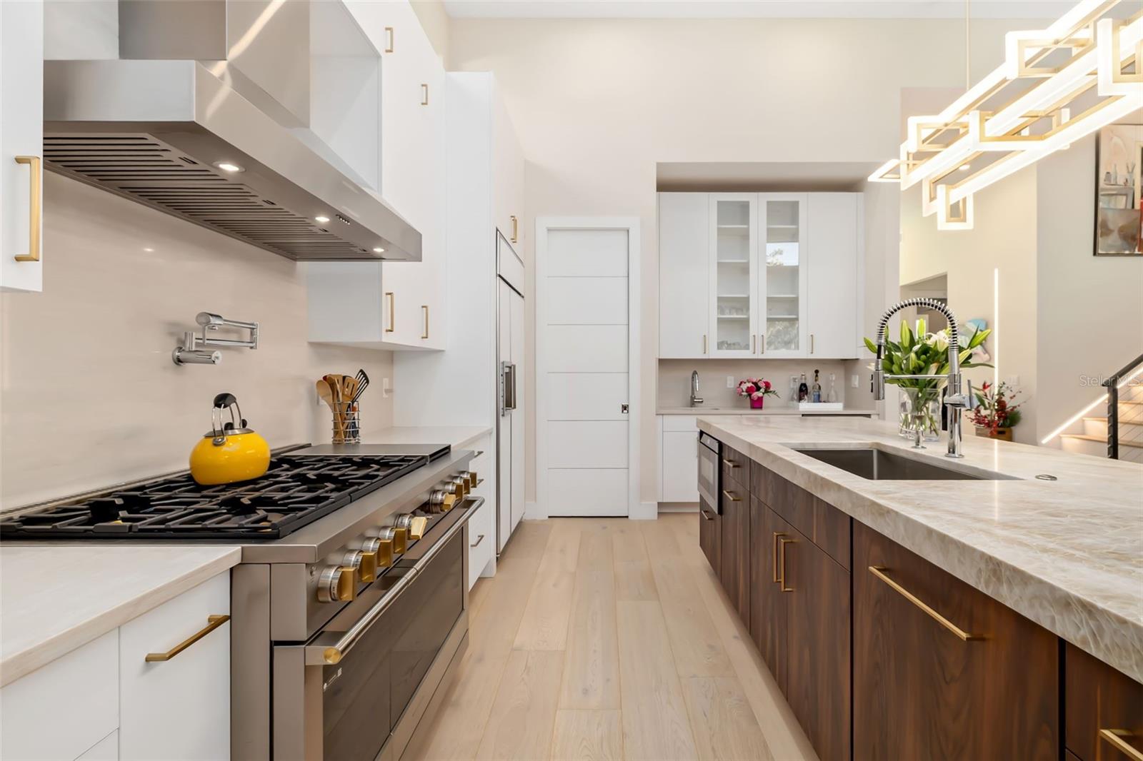 A4677284 Property Photo