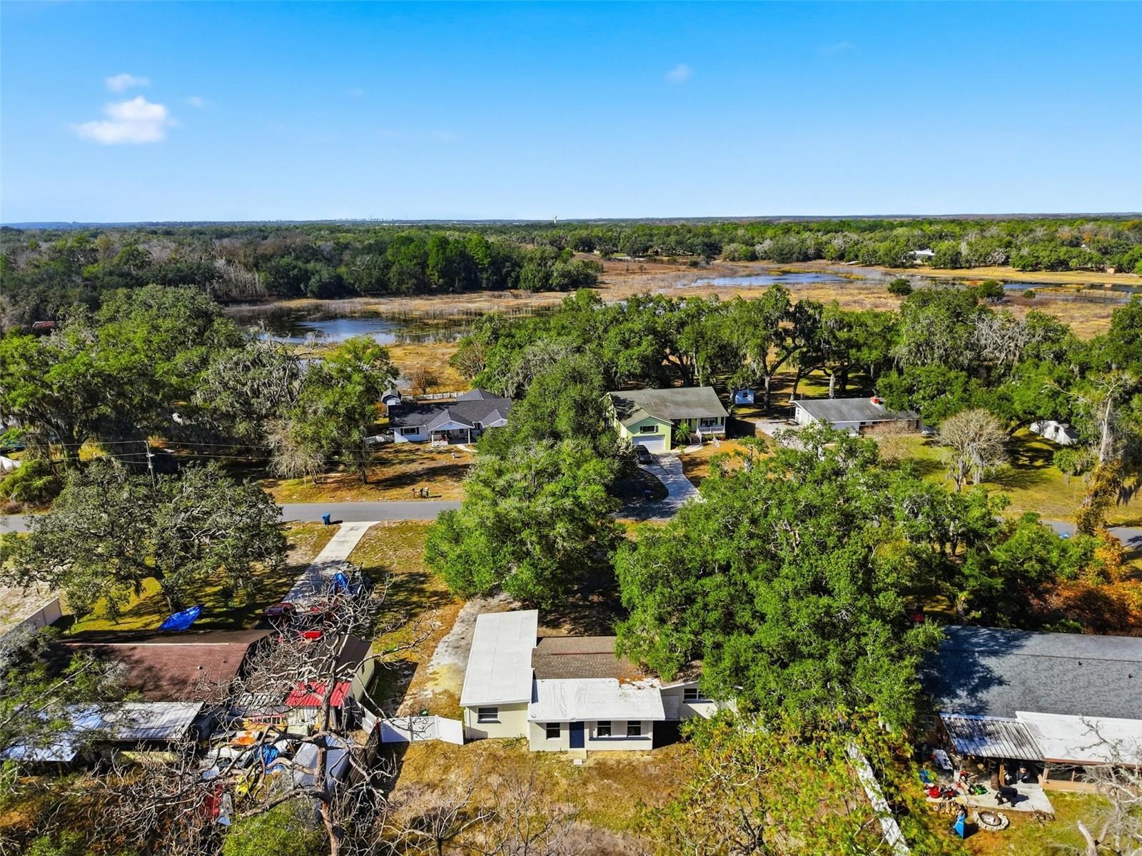 W7881856 Property Photo