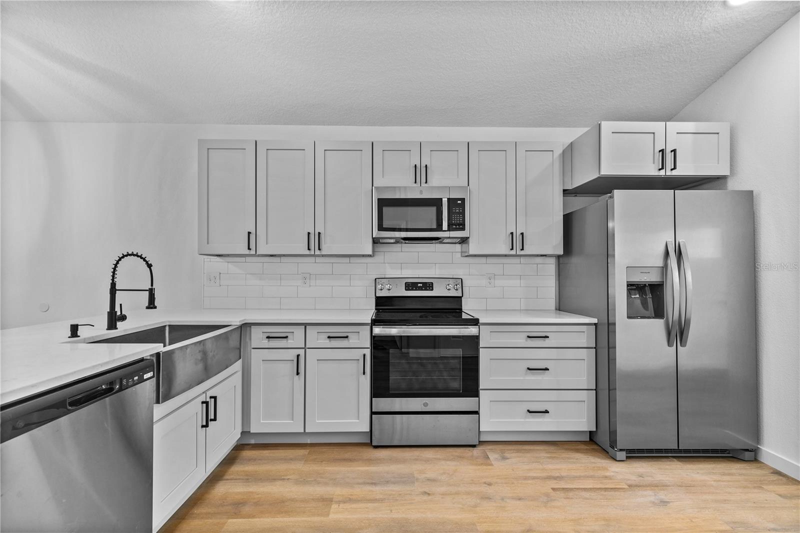 1012 E HAZZARD, EUSTIS, FL, 32726