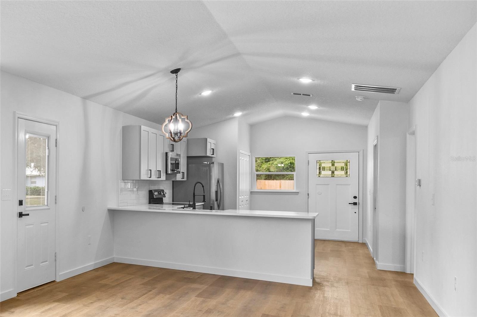 1012 E HAZZARD, EUSTIS, FL, 32726