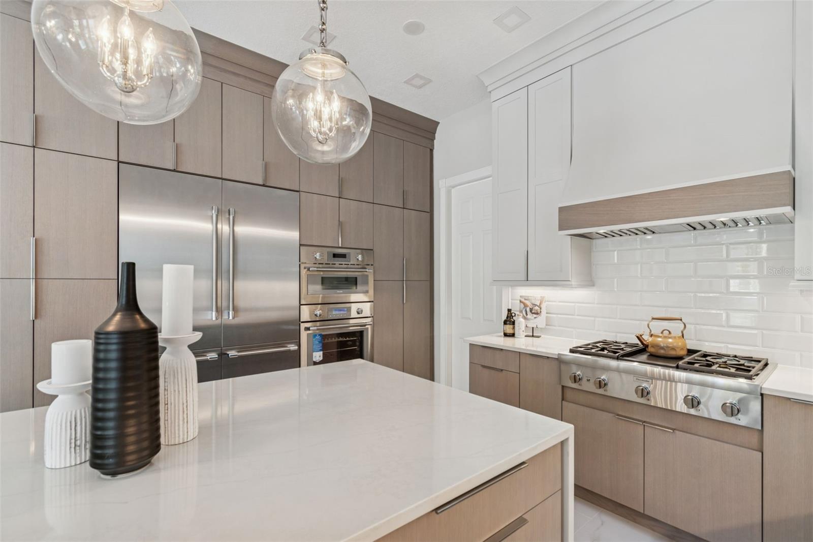 TB8461940 Property Photo