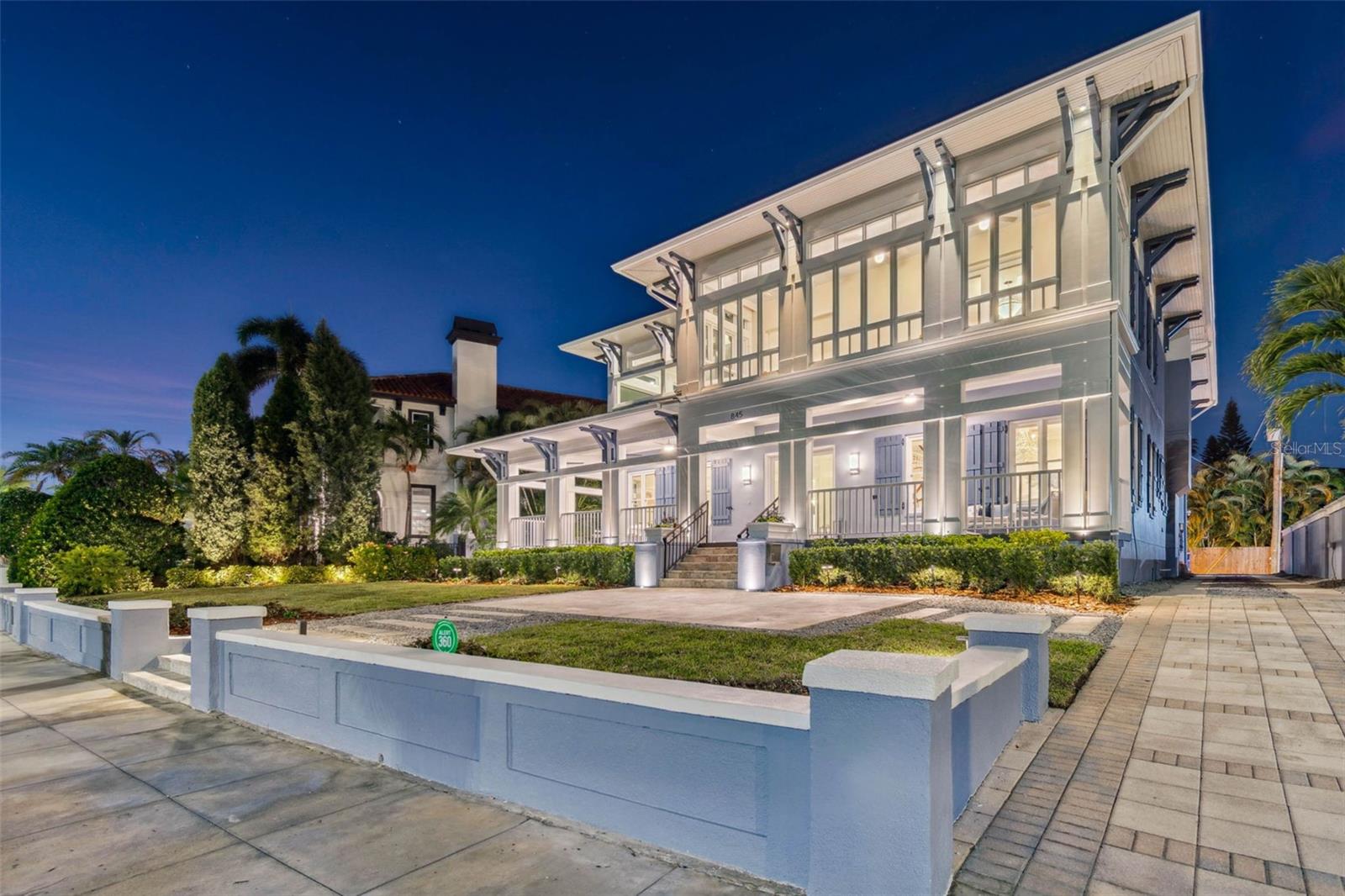 TB8461940 Property Photo