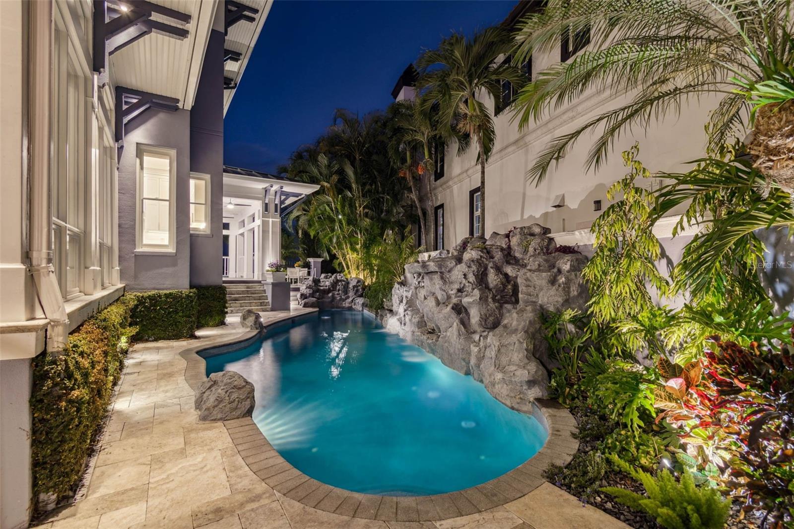 TB8461940 Property Photo