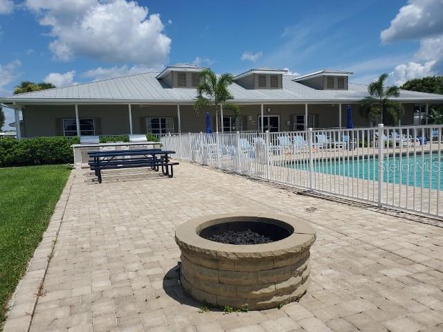 C7519805 Property Photo