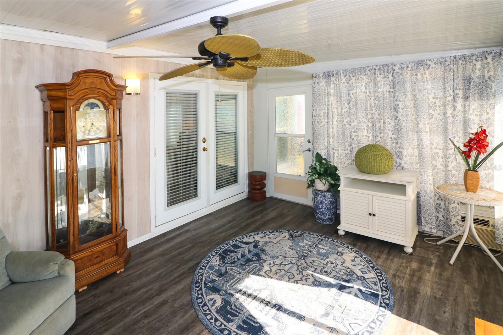 C7519805 Property Photo