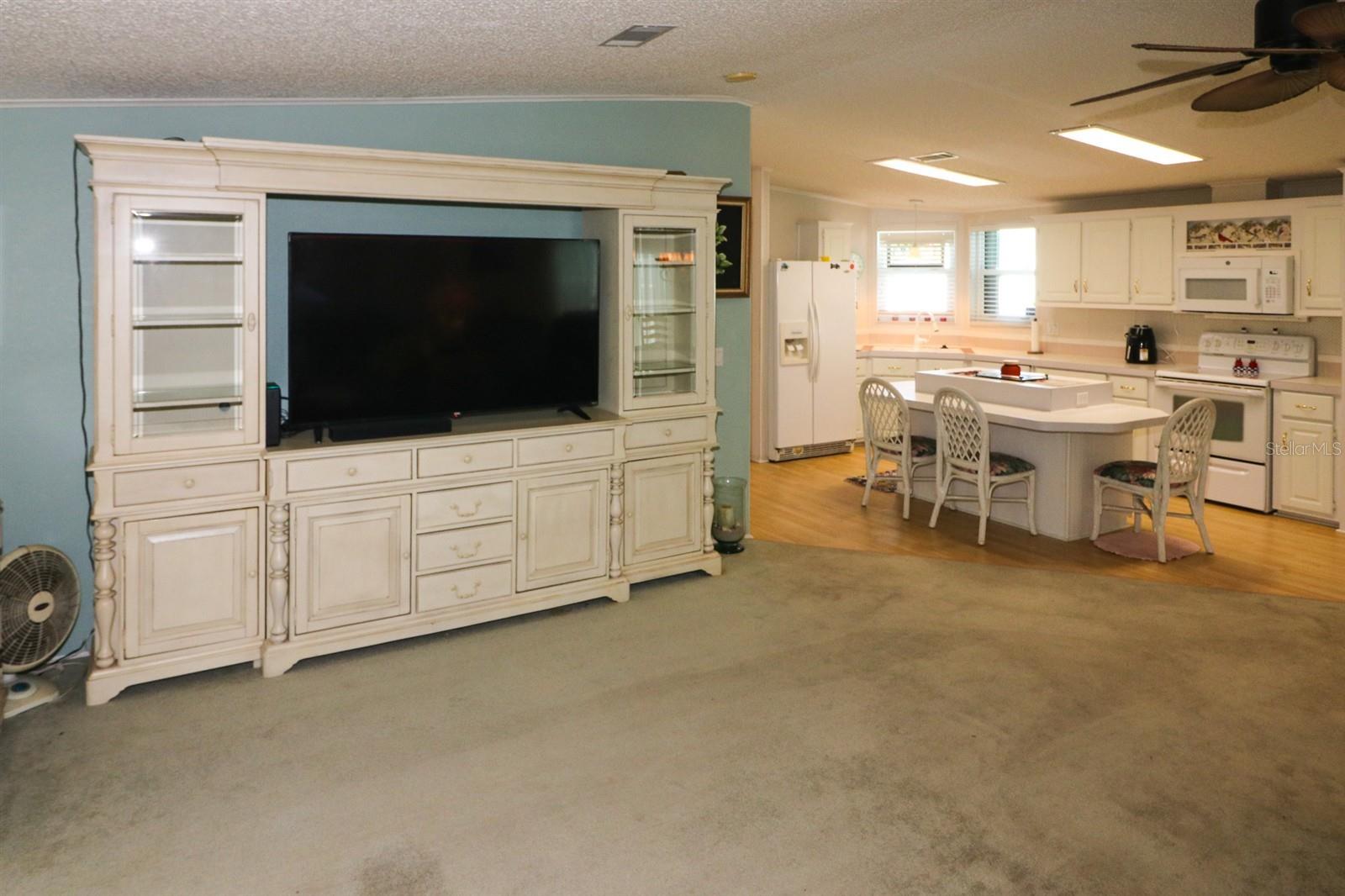 C7519805 Property Photo