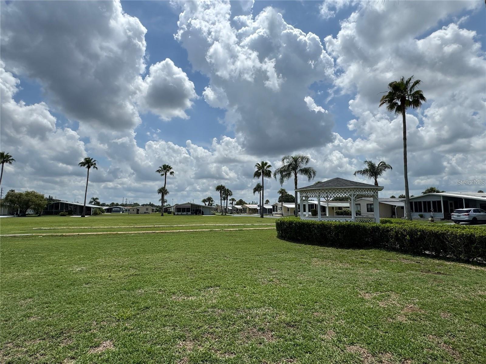 TB8461942 Property Photo