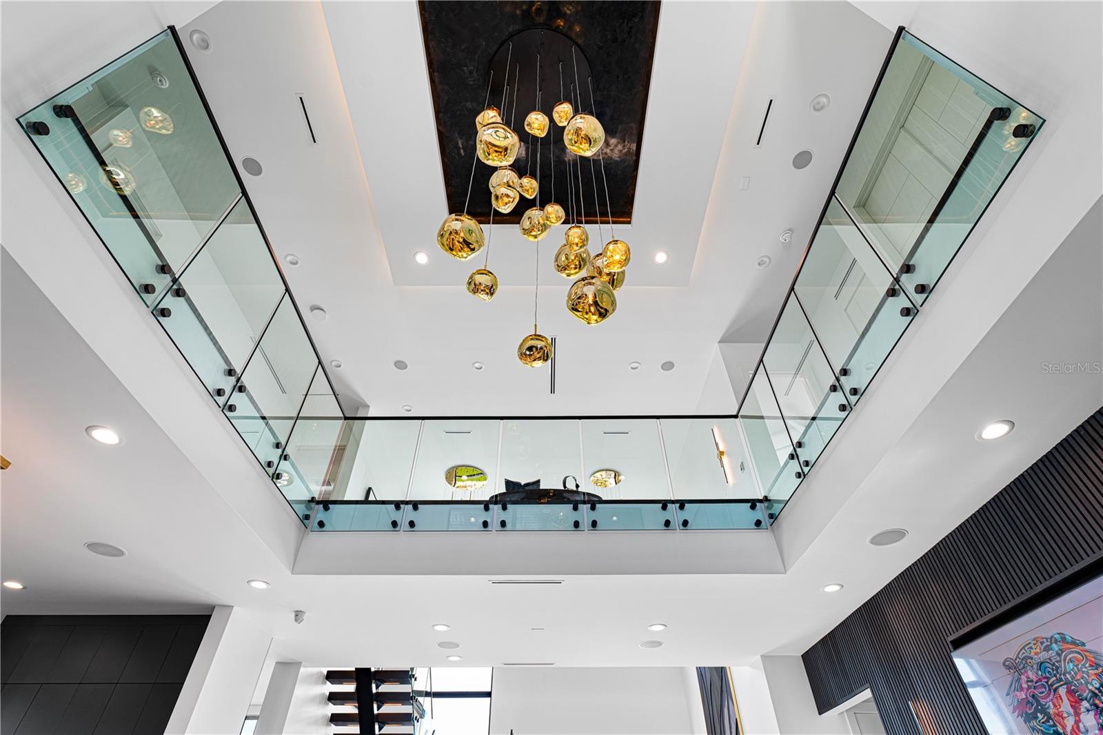 TB8461977 Property Photo