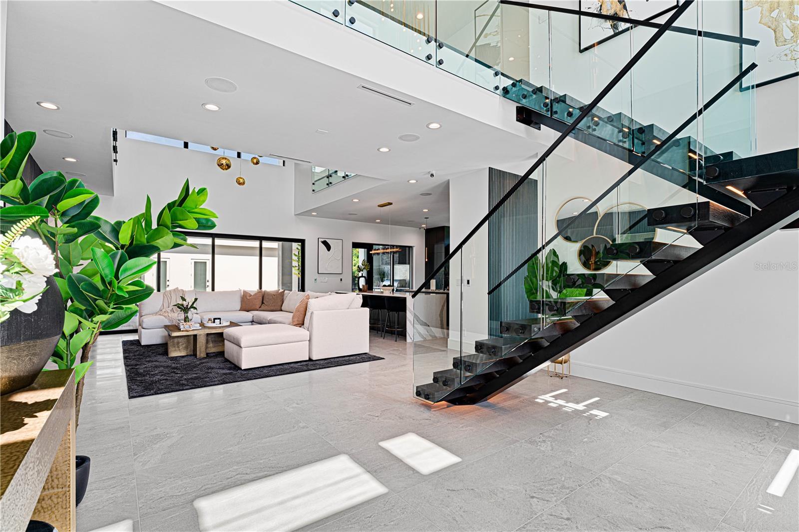 TB8461977 Property Photo