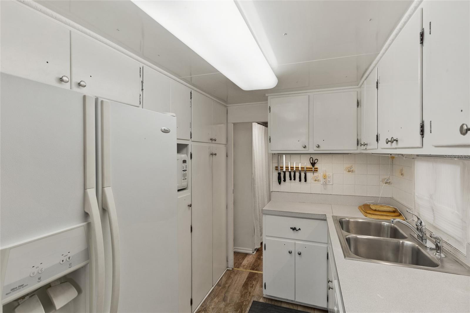 A4677322 Property Photo