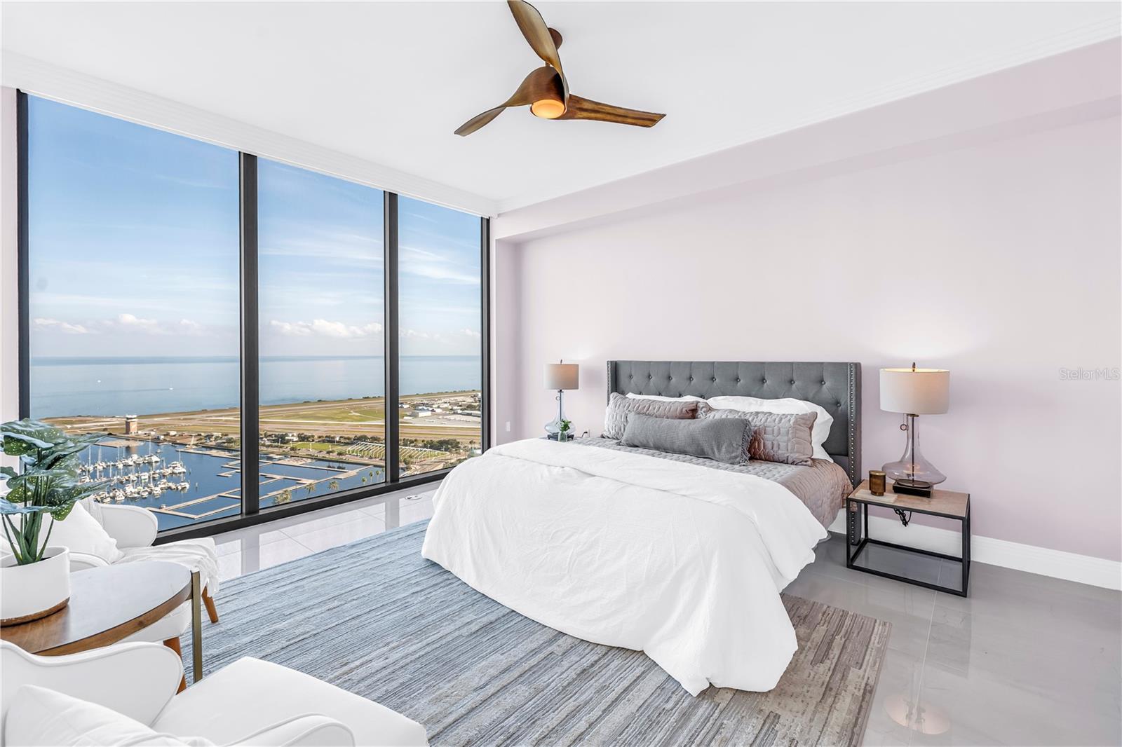 TB8462046 Property Photo