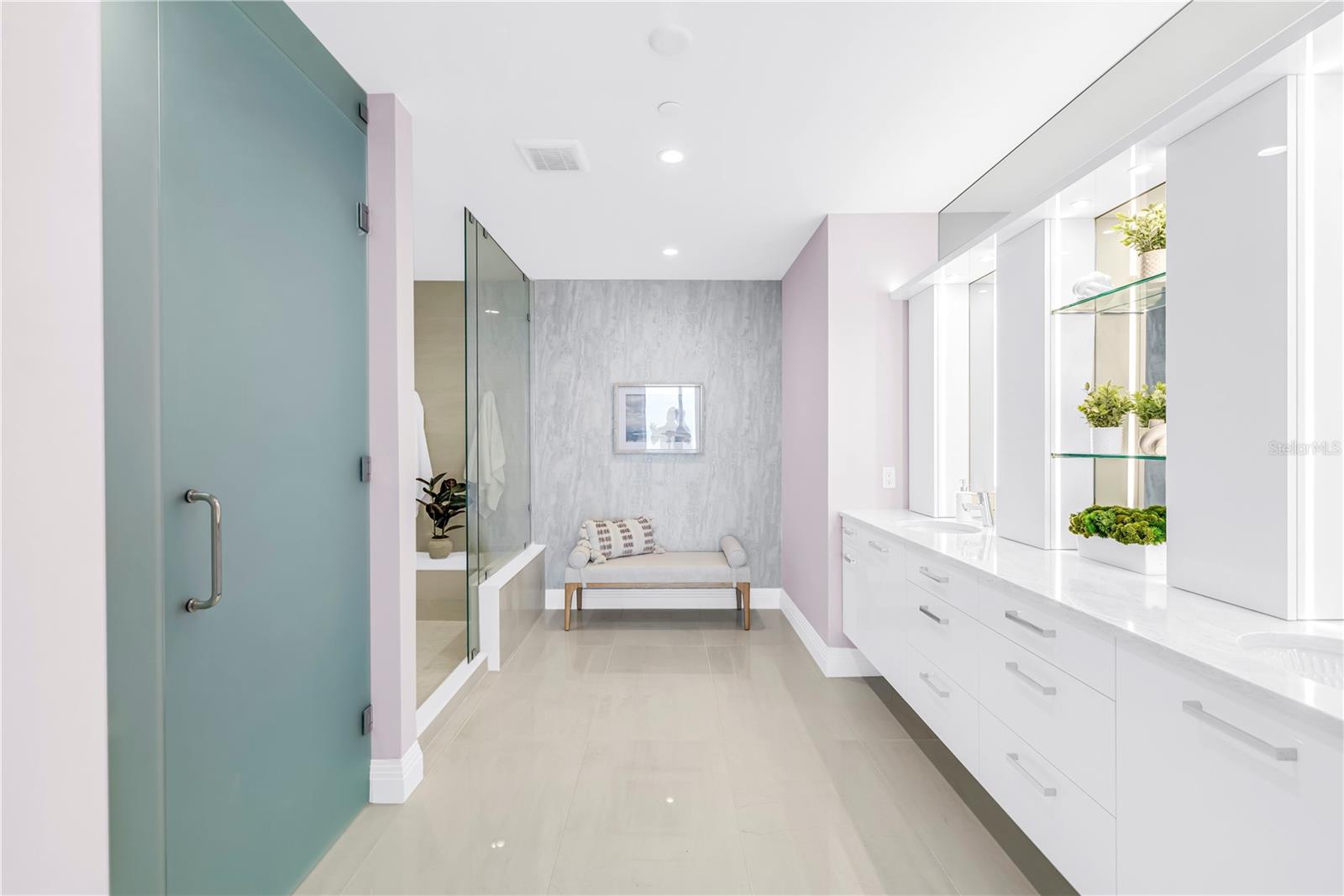 TB8462046 Property Photo