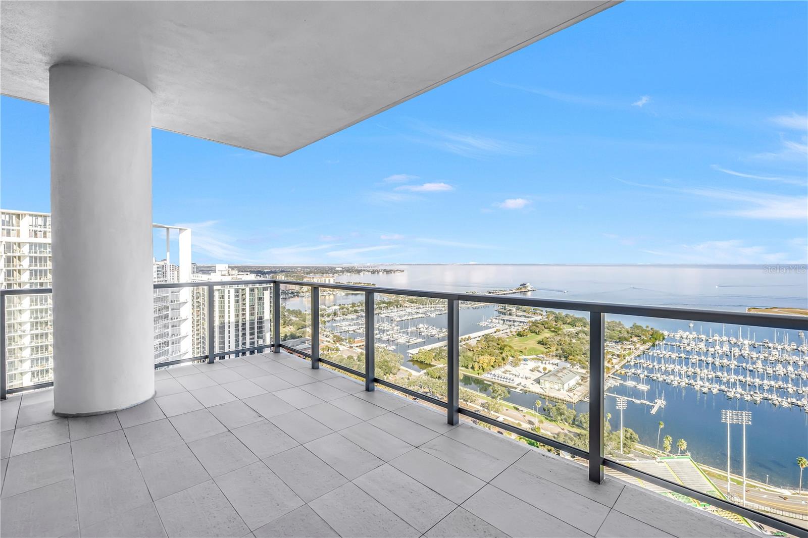 TB8462046 Property Photo