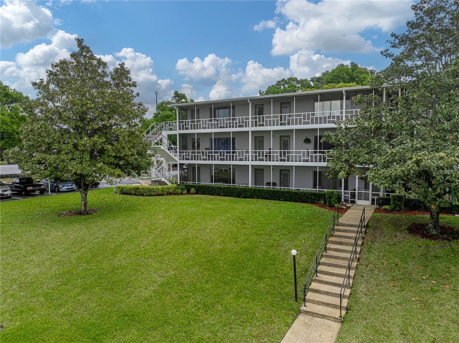 O6371915 Property Photo